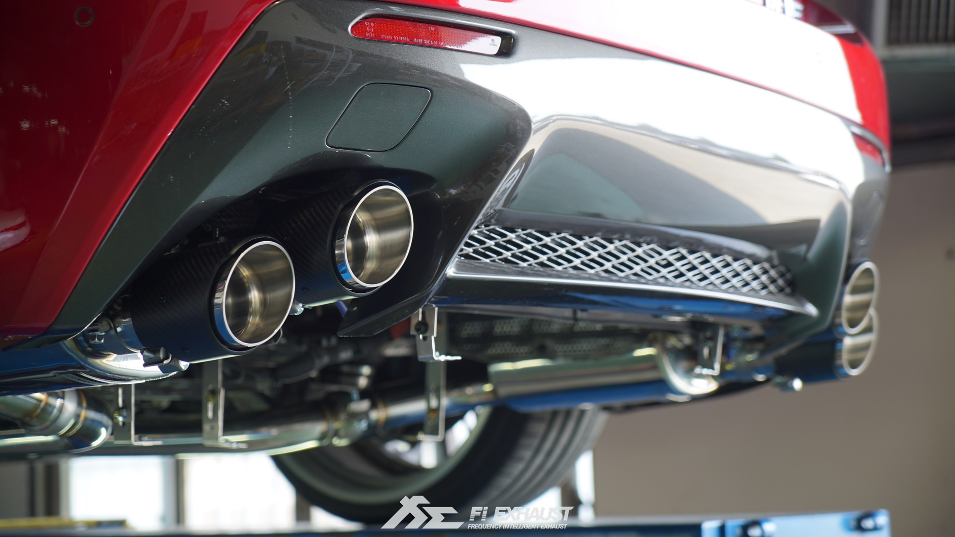 Lexus RC F Fi Exhaust